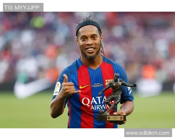 足球巅峰时期球星传奇回顾 揭秘那些不可超越的辉煌时刻