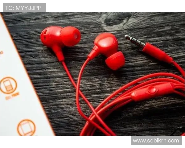 足球星耳机:打造激情与音质兼备的运动时尚体验 足球星耳机:打造激情与音质兼备的运动时尚体验